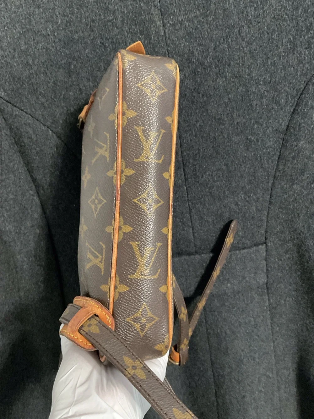 ✅AUTHENTIC LV Monogram POCHETTE BANDOLIER LOUIS VUITTON - Picture 13 of 13
